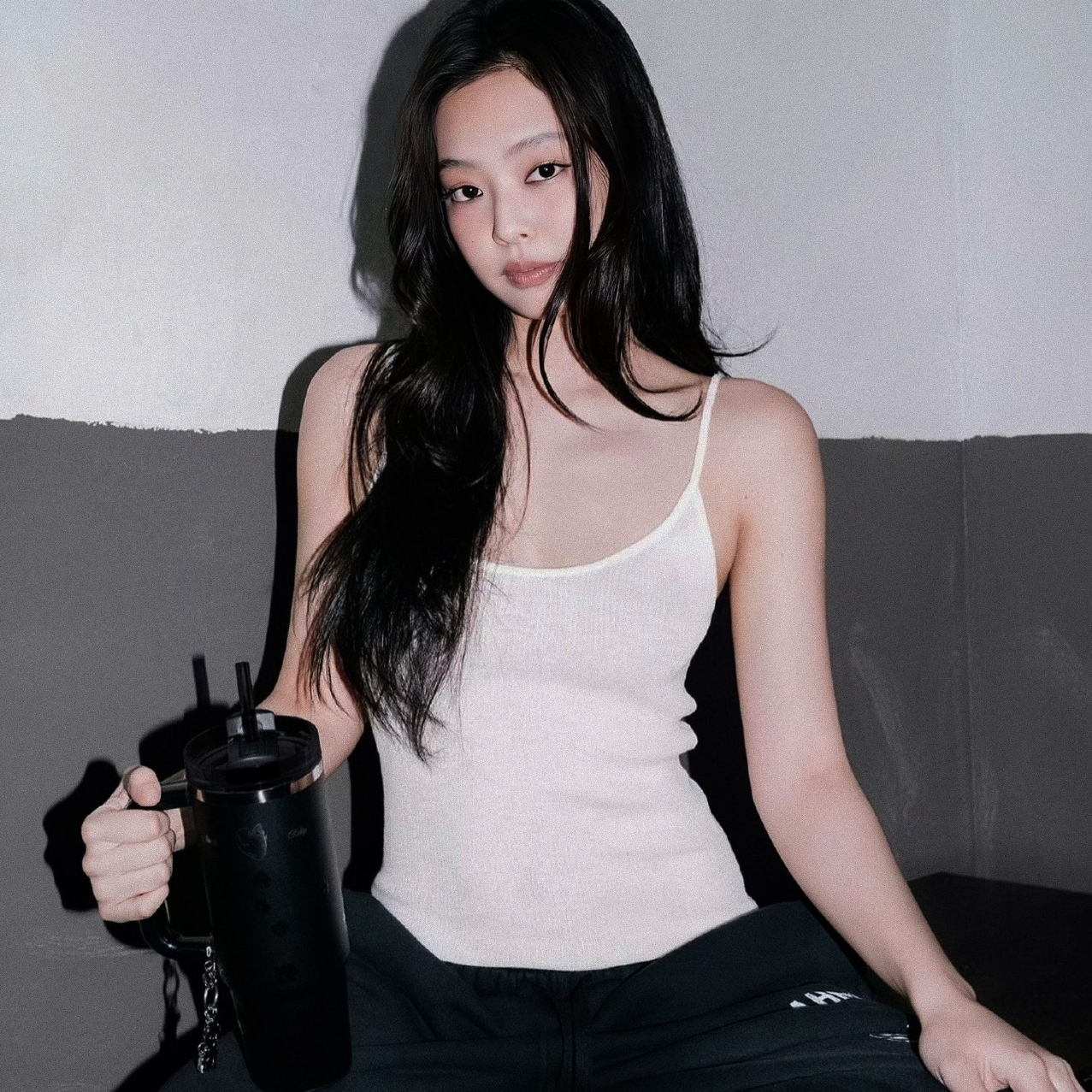 Behind-the-scenes cut of Jennie (BLACKPINK)