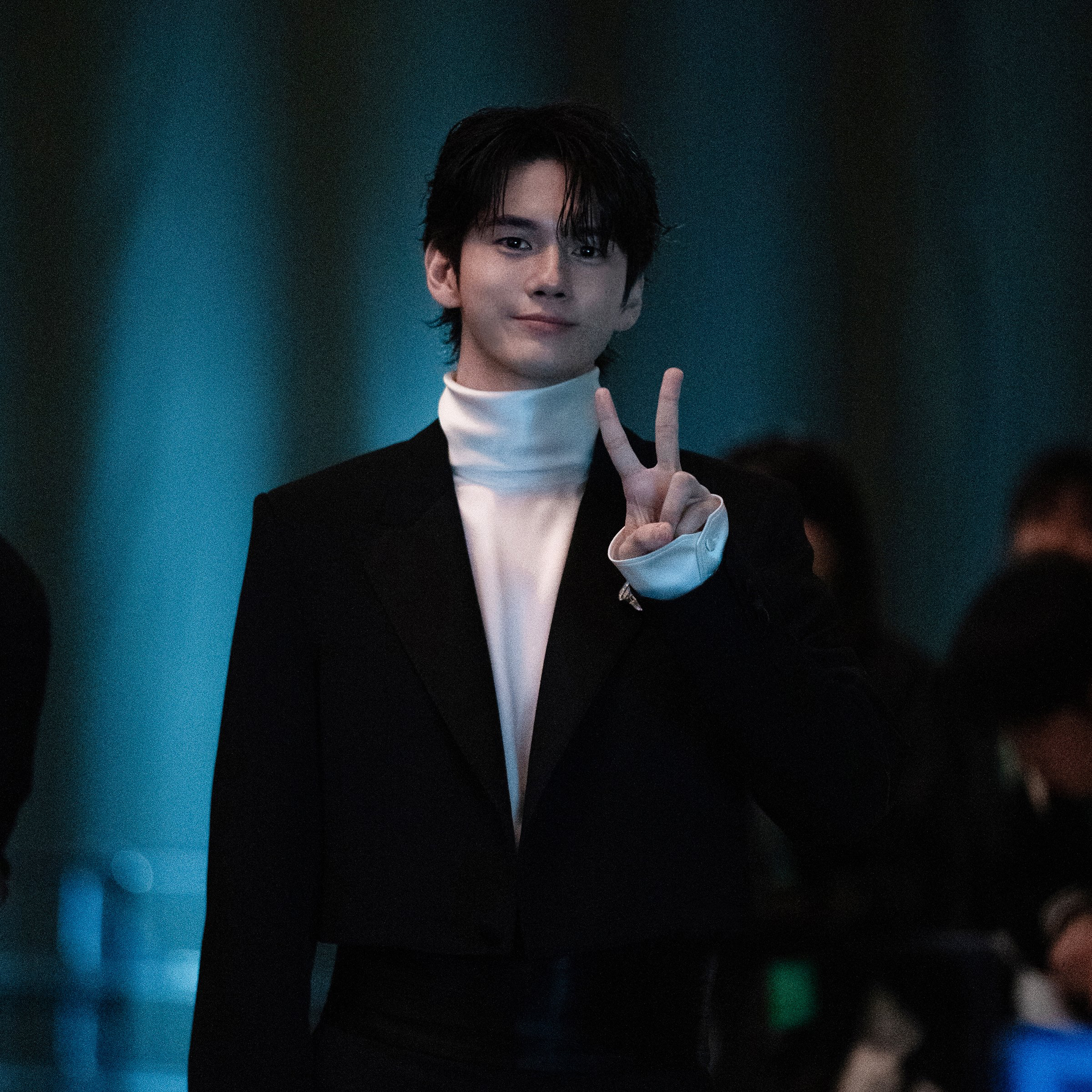 옹성우의 비하인드 컷