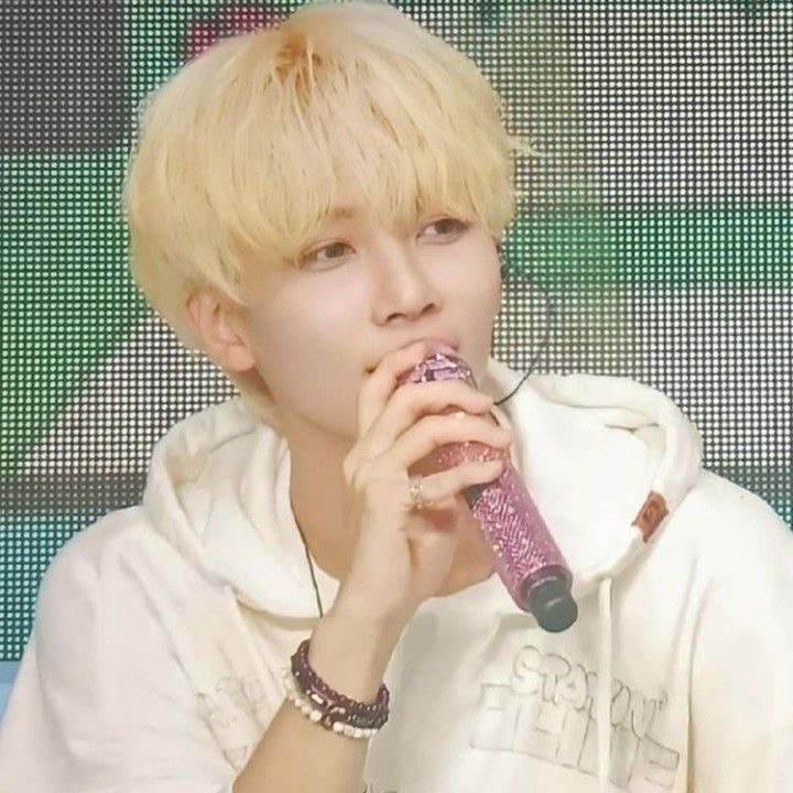 Momen yang diabadikan oleh penggemar SEVENTEEN