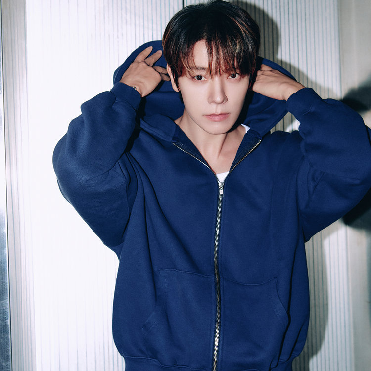 东海 (Super Junior)粉丝拍下的瞬间