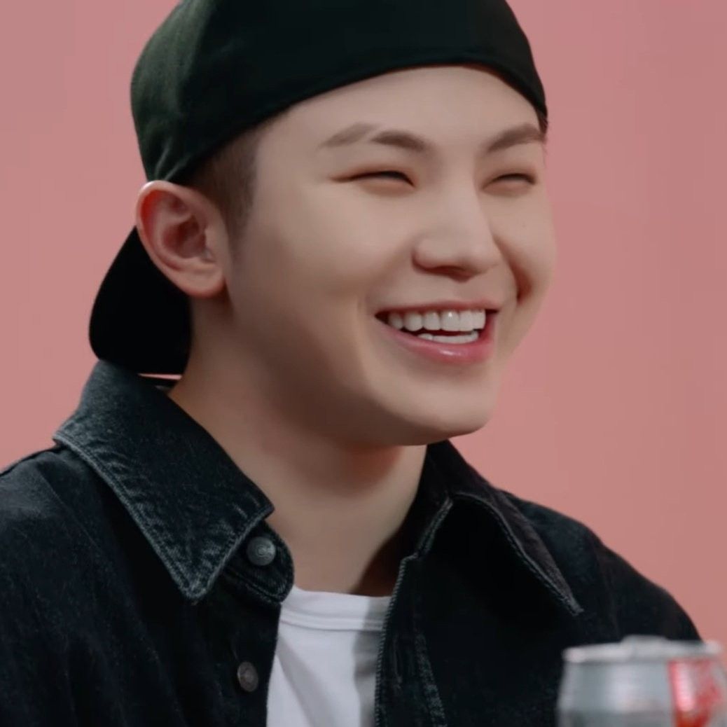 Recent activity shot of Woozi (SEVENTEEN)
