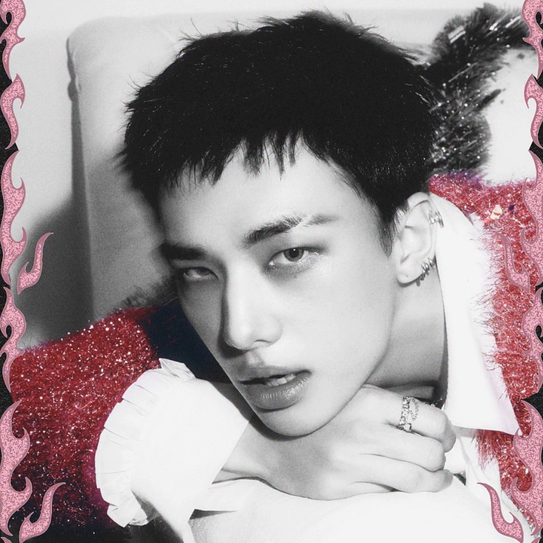 A moment captured by Hyunjin (Stray Kids)'s fan