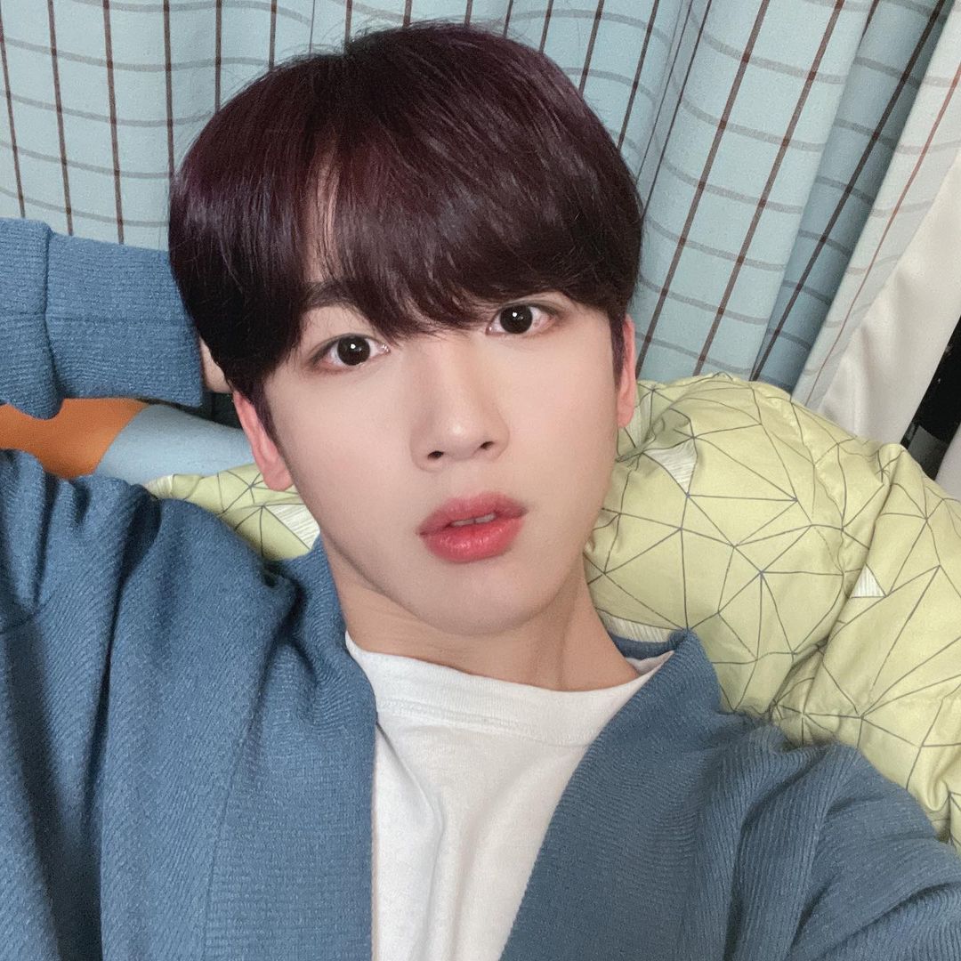 Behind-the-scenes cut of Kim Yohan (WEi)