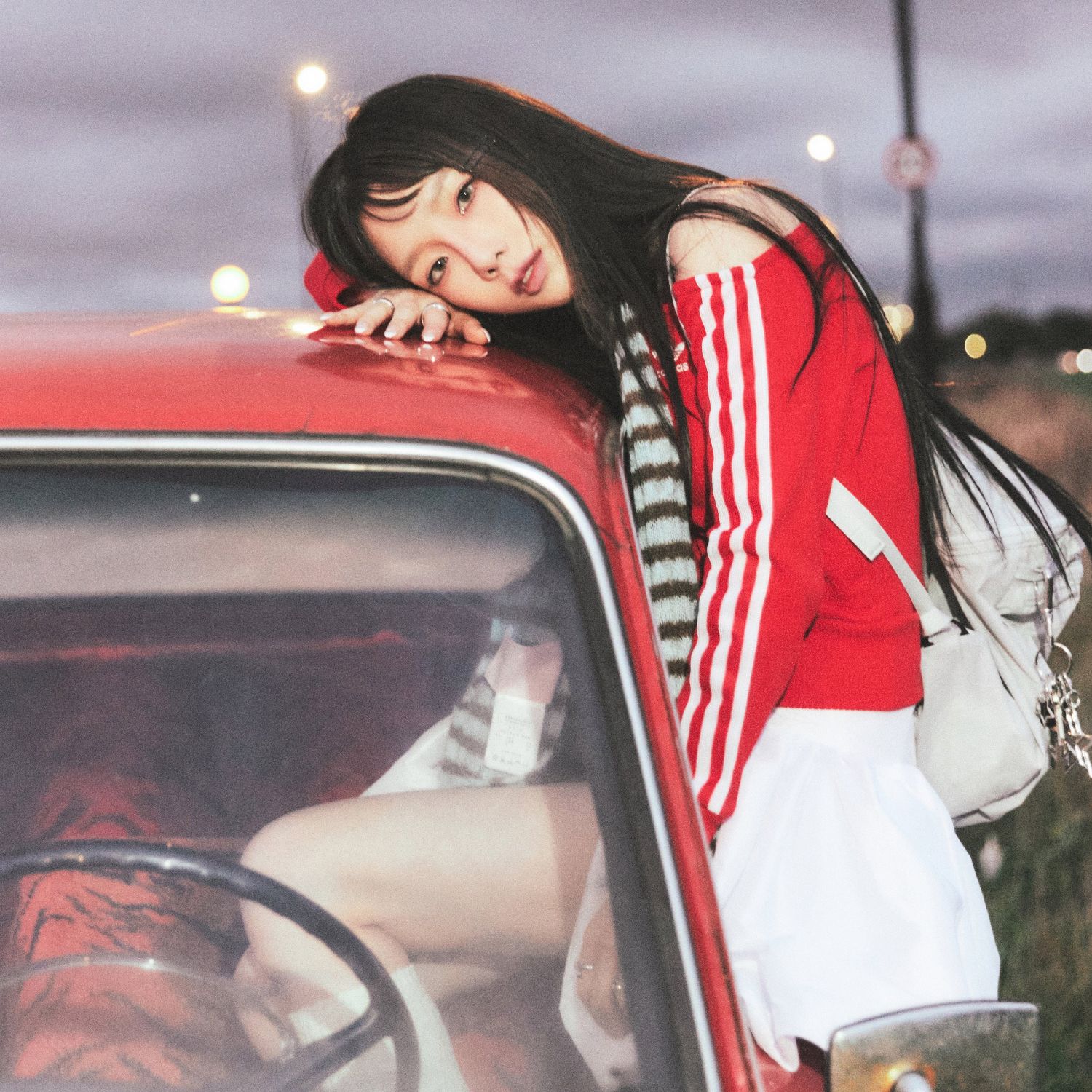 Behind-the-scenes cut of Taeyeon (Girls' Generation)