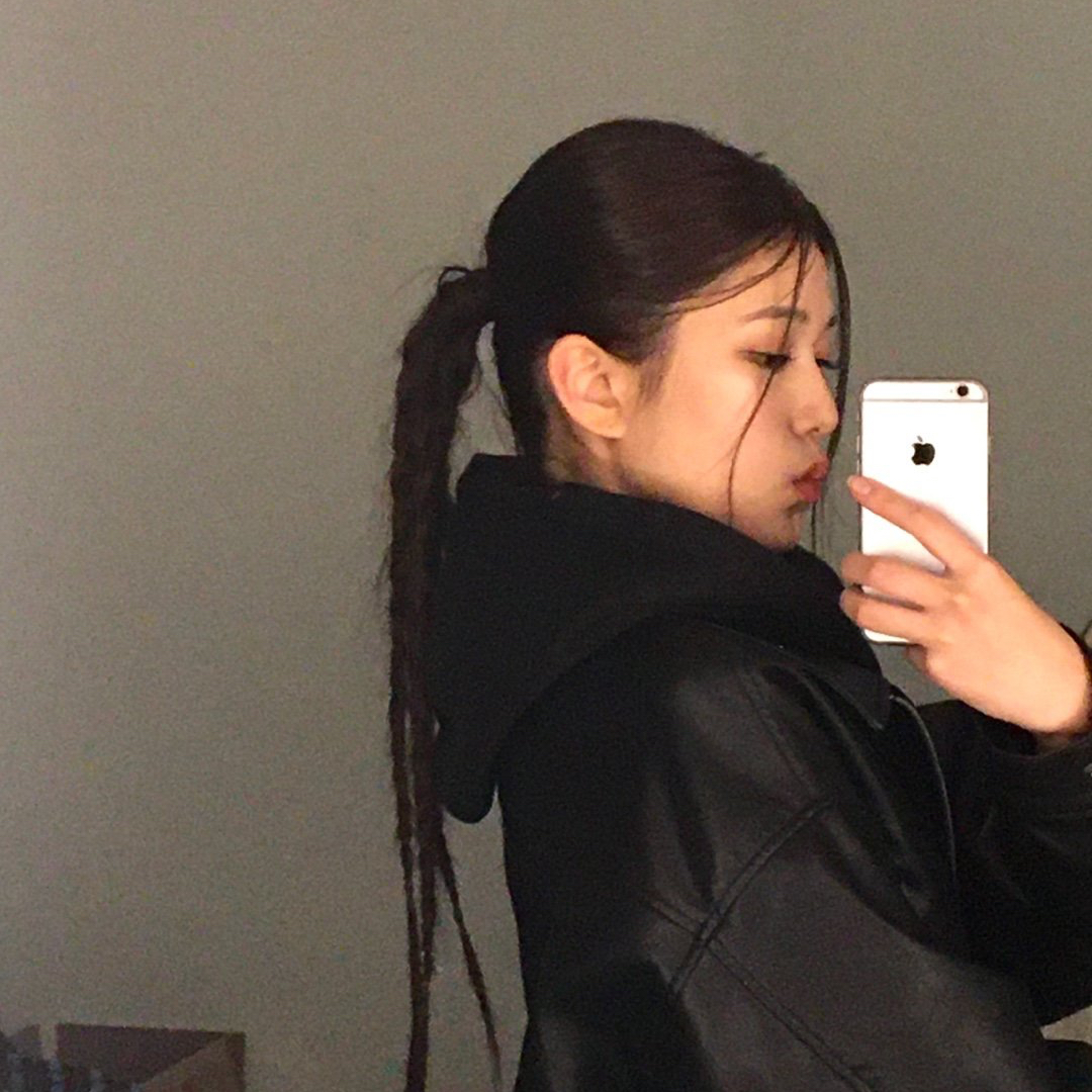 Latest photo of Yoon Jiyoon