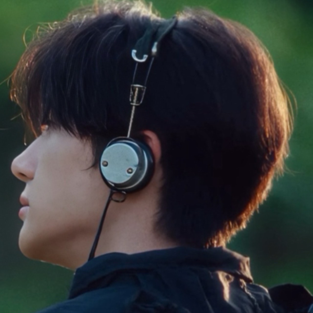 Behind-the-scenes cut of Hyunjae (THE BOYZ)