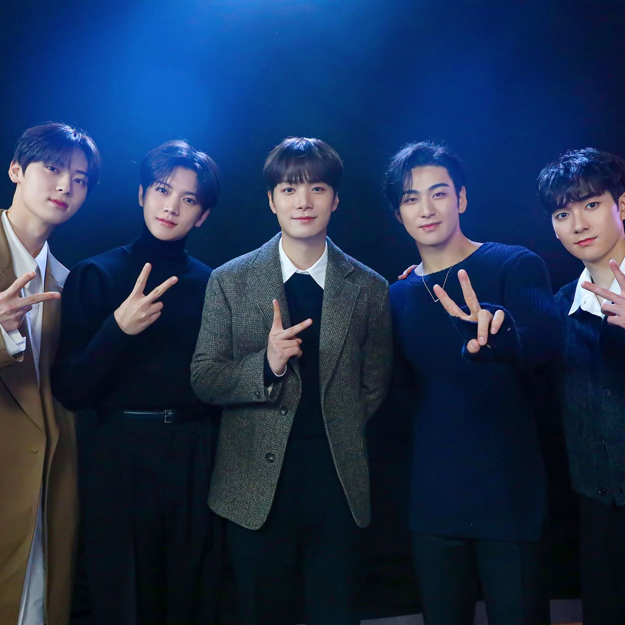 Recent activity shot of NU'EST