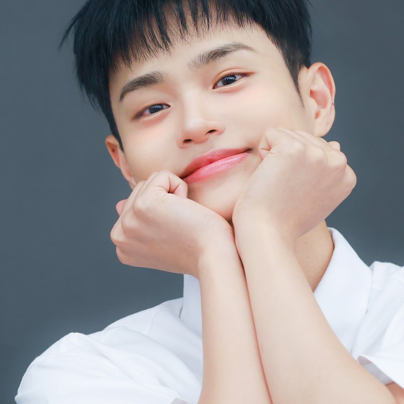 Latest photo of Lee Daehwi (AB6IX)
