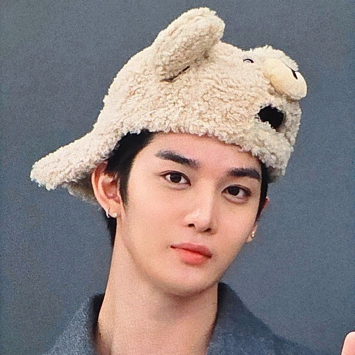 Foto terbaru Bae Jinyoung