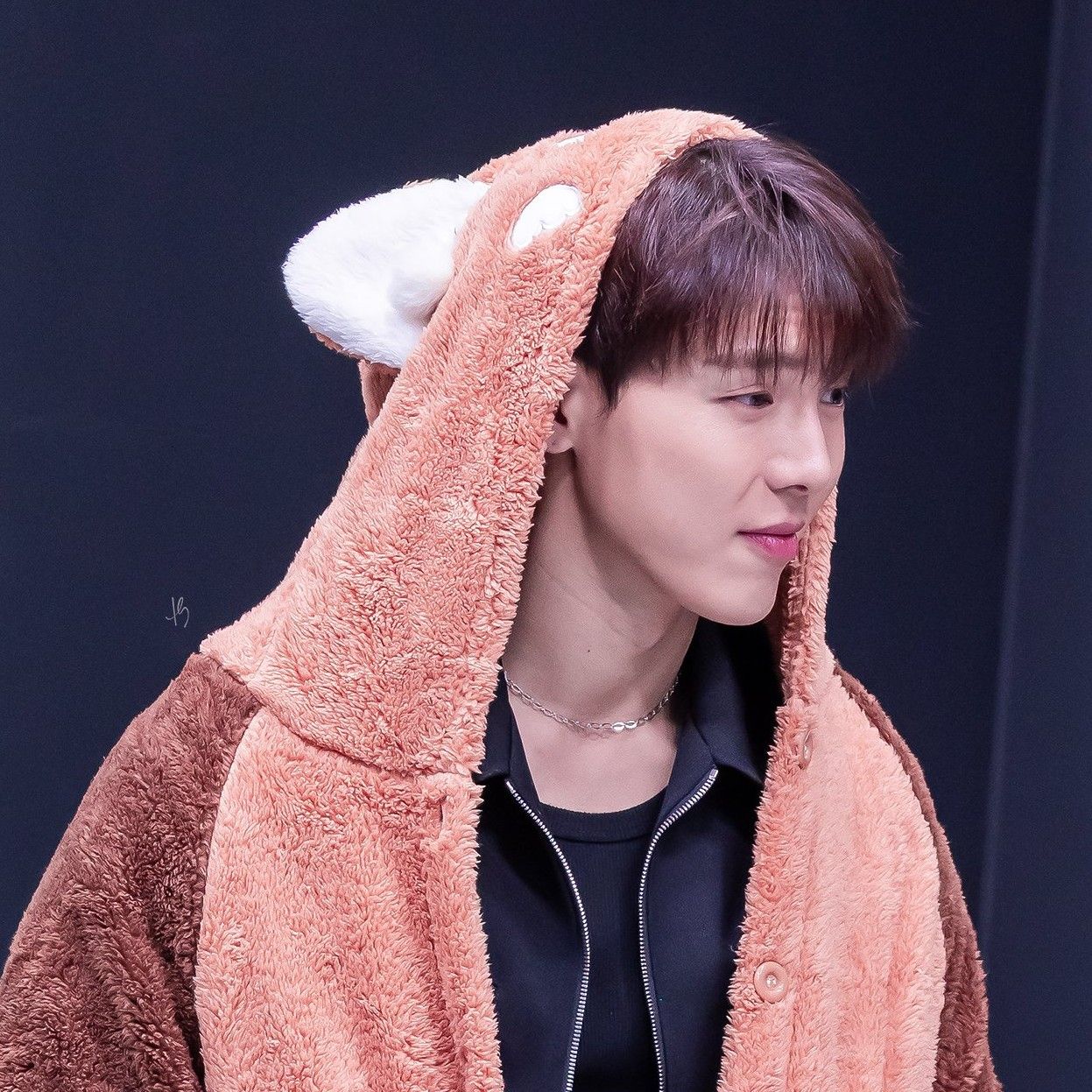 Foto aktivitas terbaru Shownu (MONSTA X)