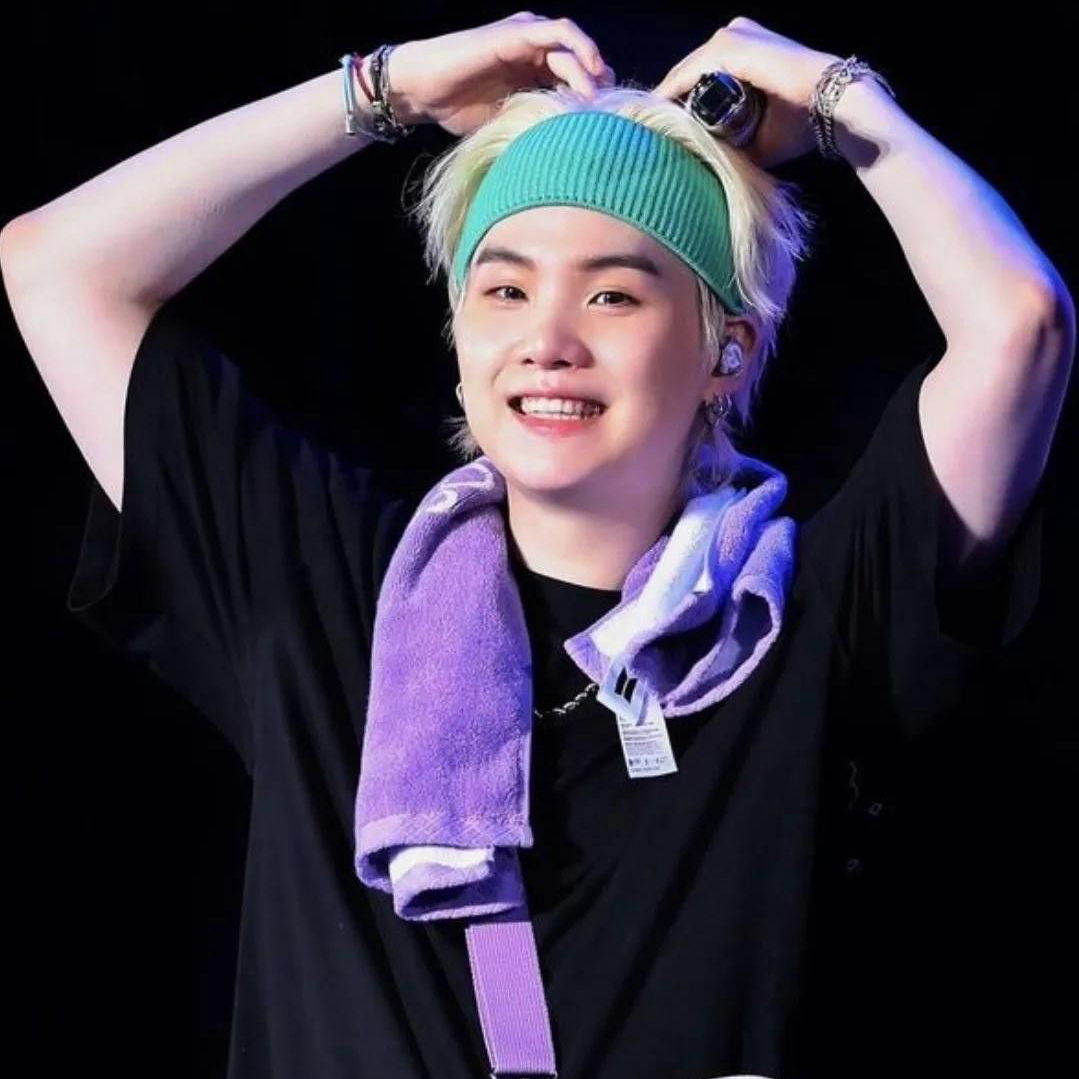 Foto terbaru SUGA (BTS)