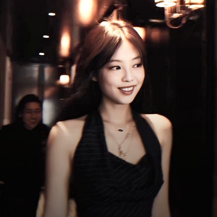 Jennie (BLACKPINK)的最新活动照片