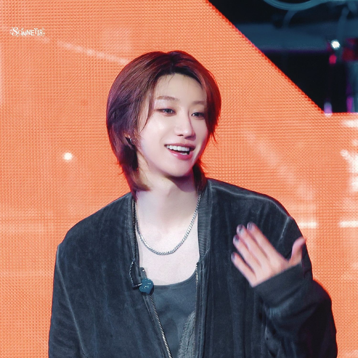 A moment captured by The 8 (SEVENTEEN)'s fan