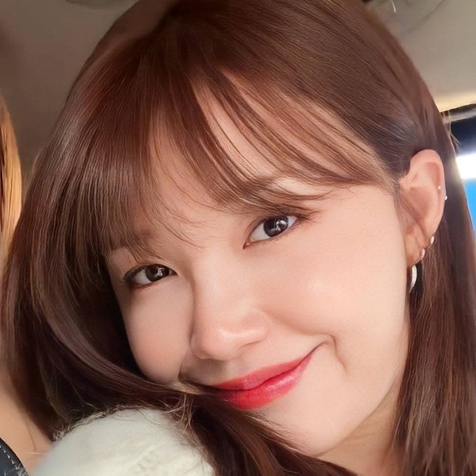 Latest photo of Jeong Eunji (Apink)