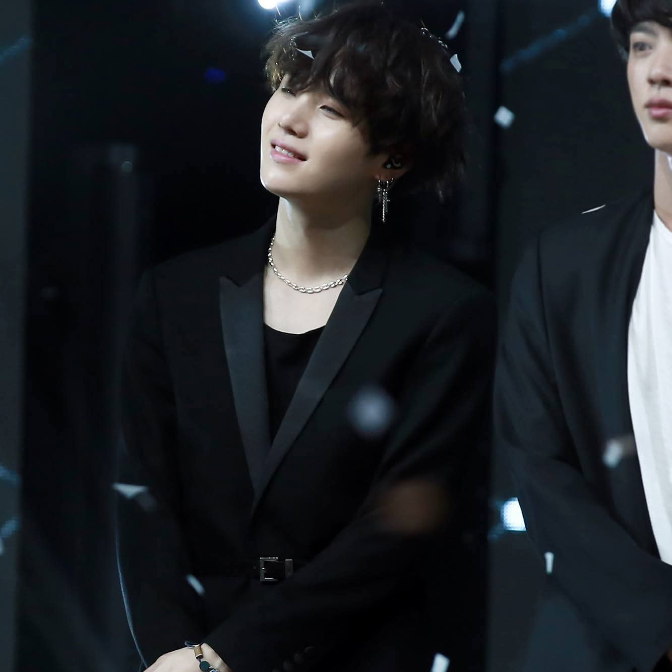 SUGA (防彈少年團)的最新照片