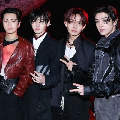 Latest photo of ENHYPEN