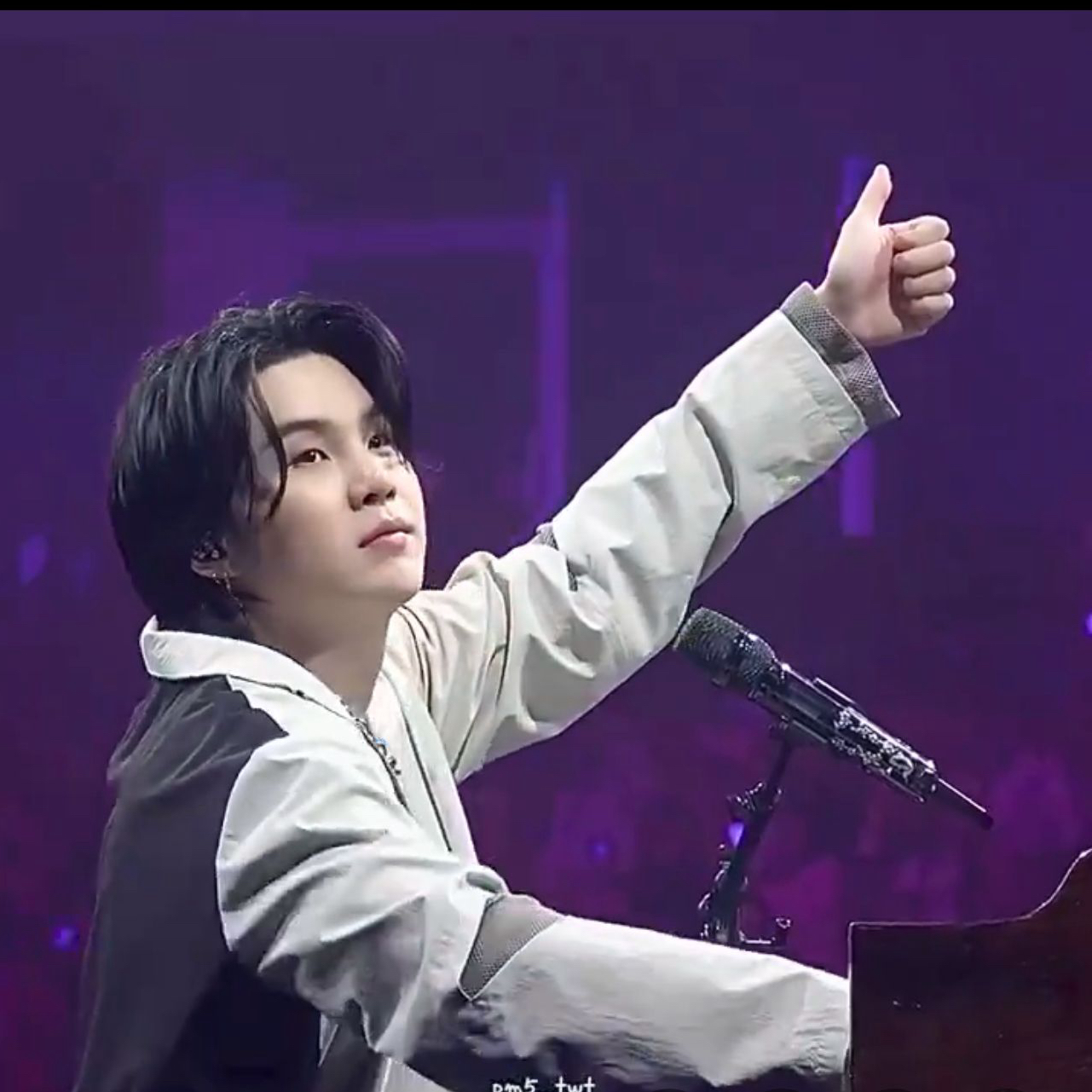 슈가 (방탄소년단) 최근 활동샷