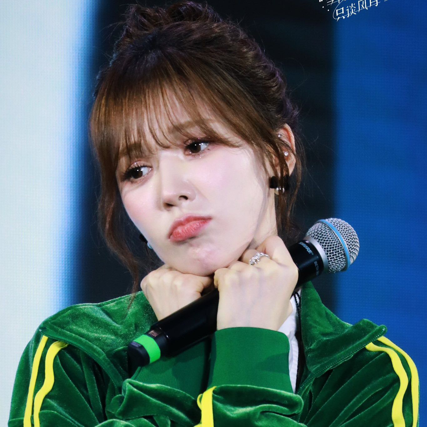 Behind-the-scenes cut of Wendy (Red Velvet)