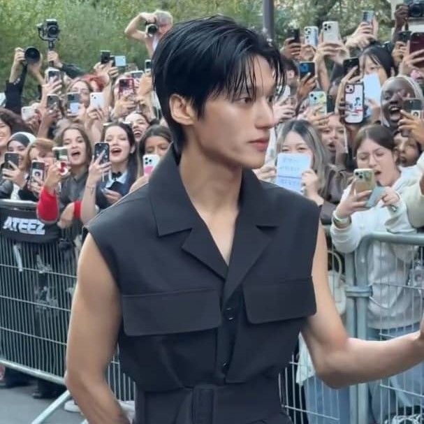 Foto aktivitas terbaru ATEEZ