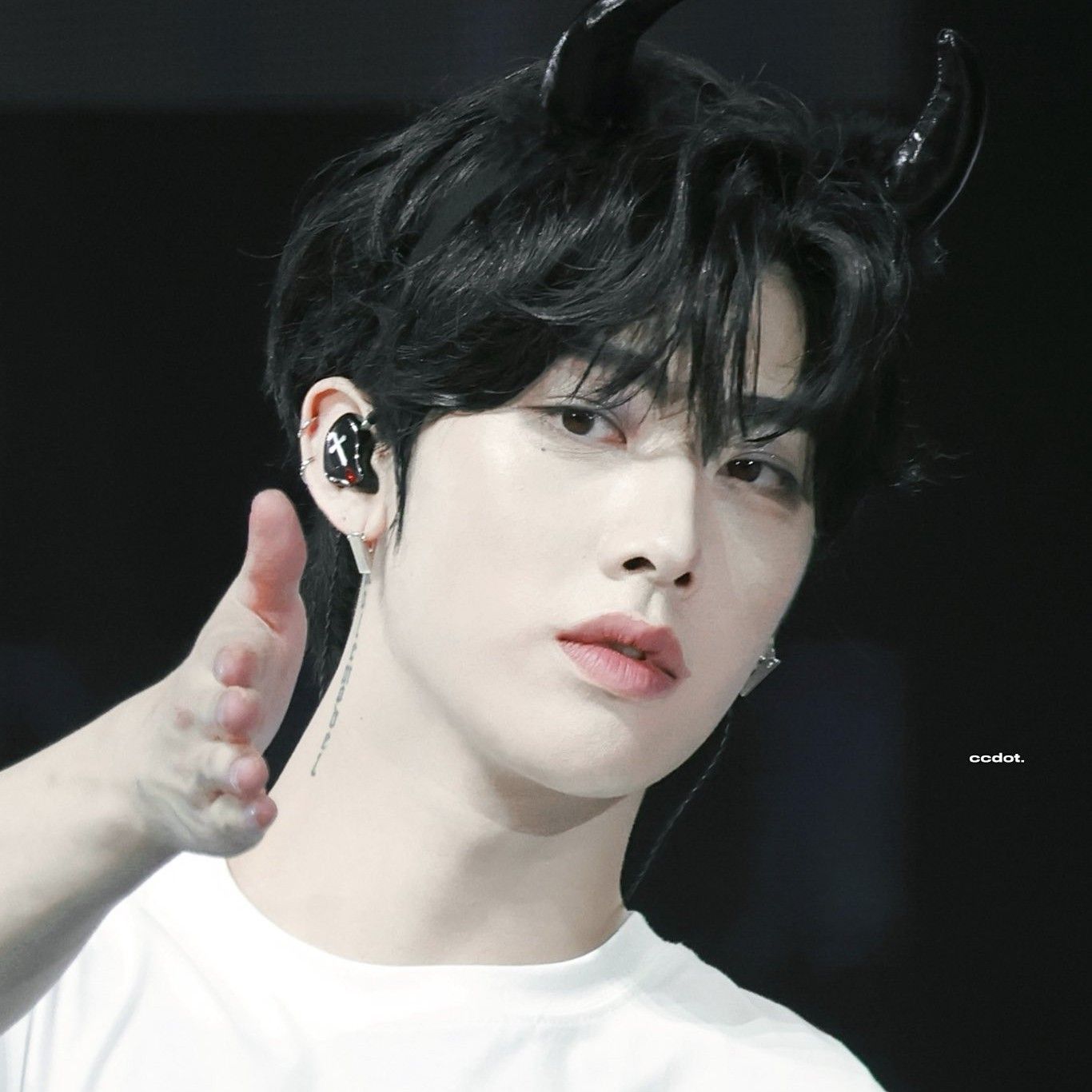 Latest photo of Ricky (ZEROBASEONE)