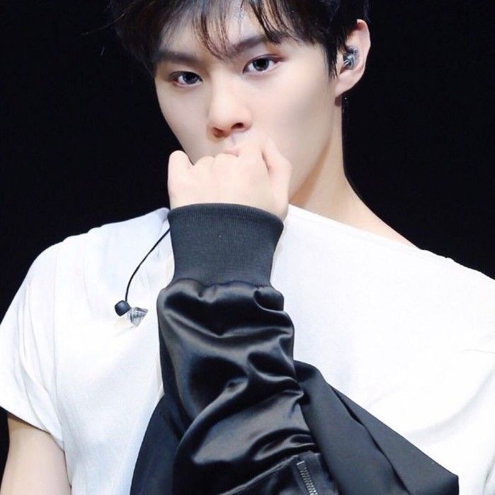 김우석의 최신 사진