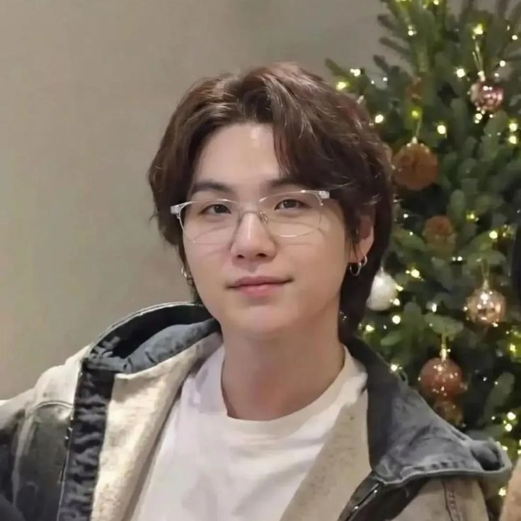 슈가 (방탄소년단) 최근 활동샷