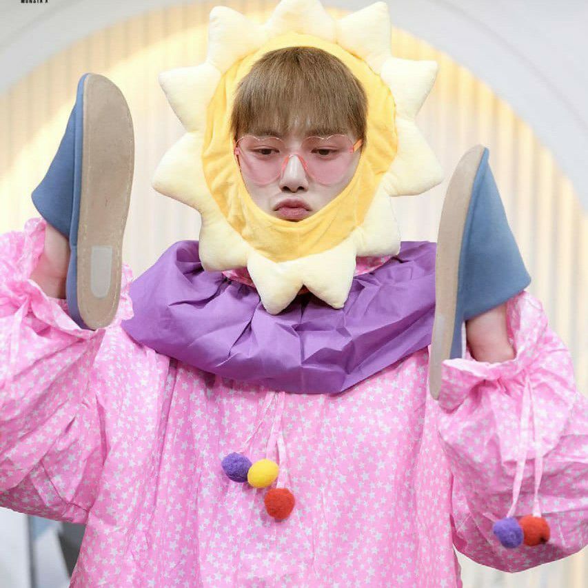 Shownu (MONSTA X)的幕后花絮