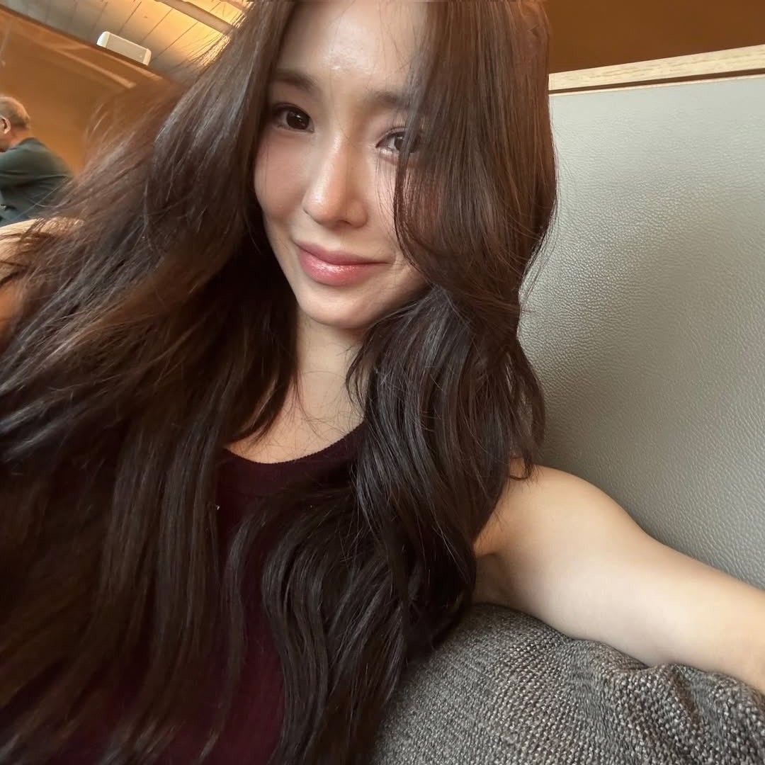 A moment captured by Tiffany Young (Girls' Generation)'s fan