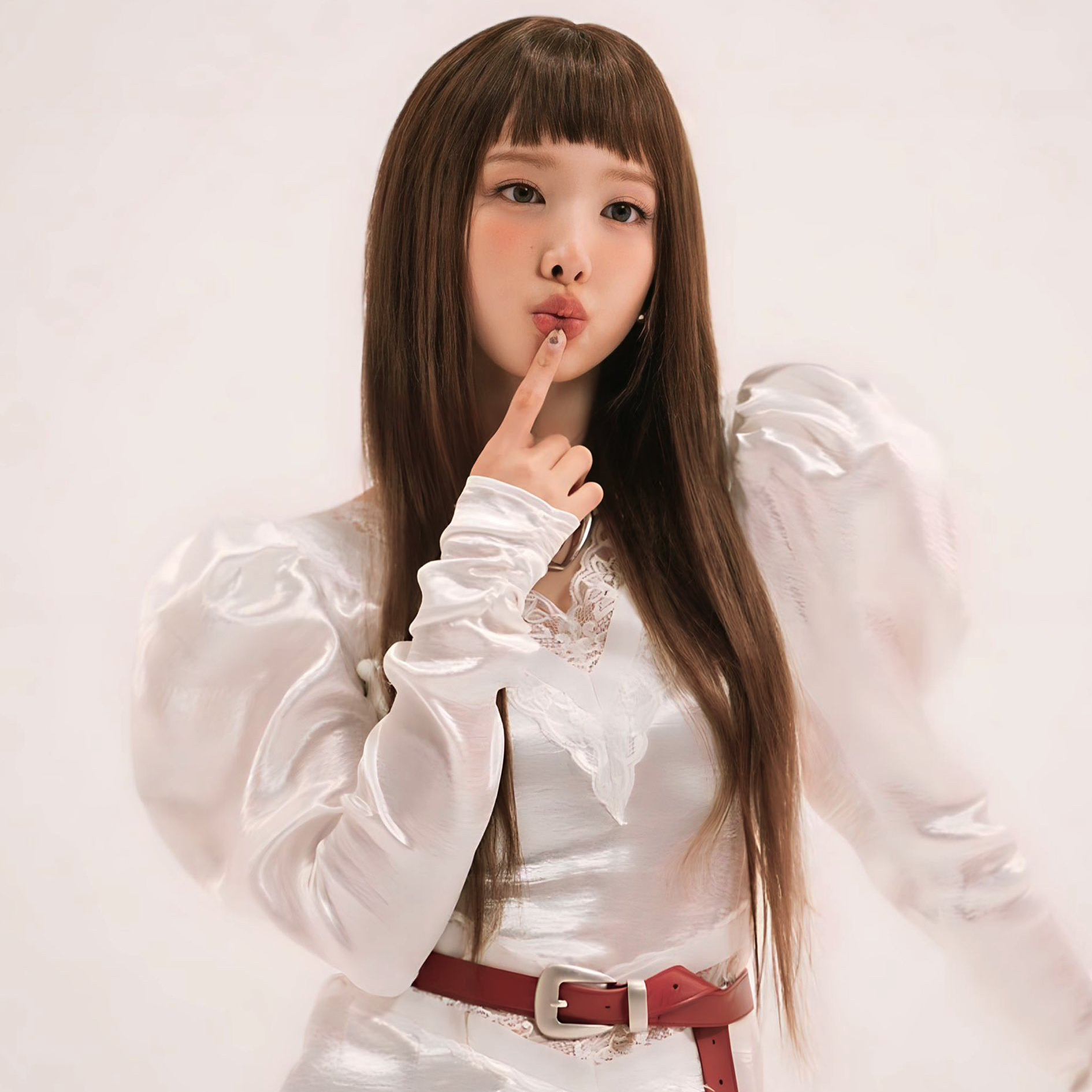TWICE의 비하인드 컷