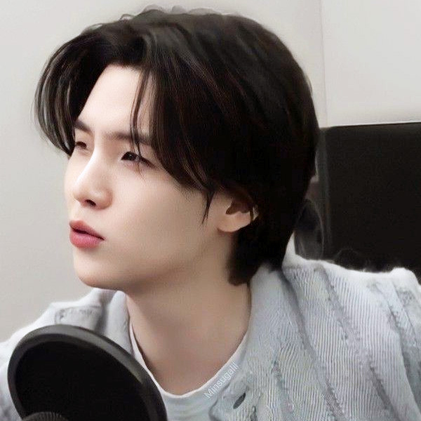 Potret di balik layar SUGA (BTS)