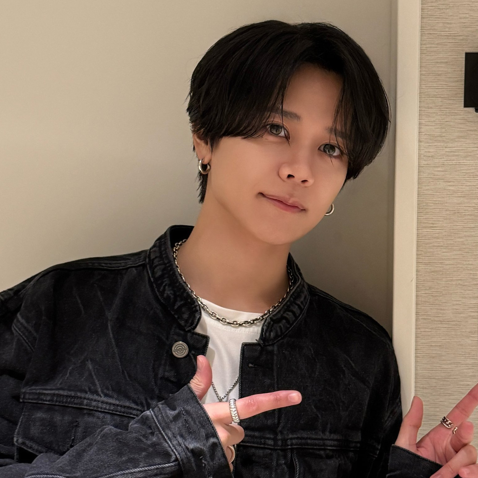 Recent activity shot of Fujimaki Kyosuke (INI)