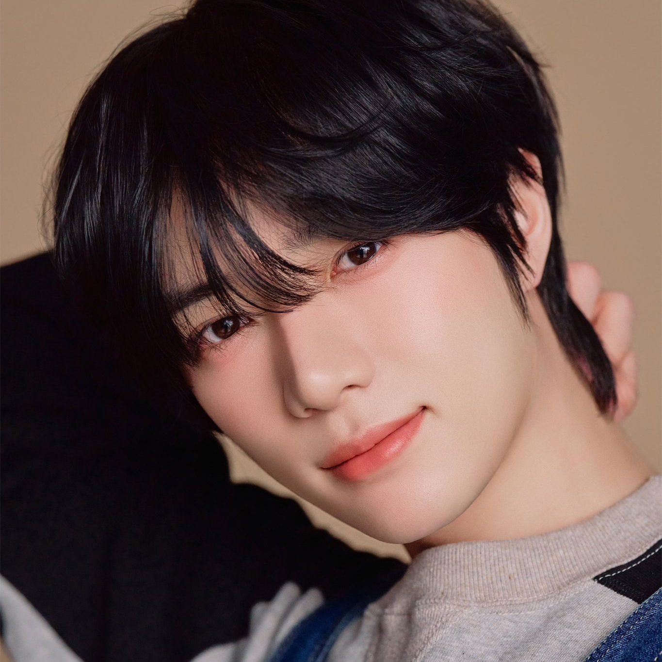 Latest photo of Beomgyu (TOMORROW X TOGETHER)