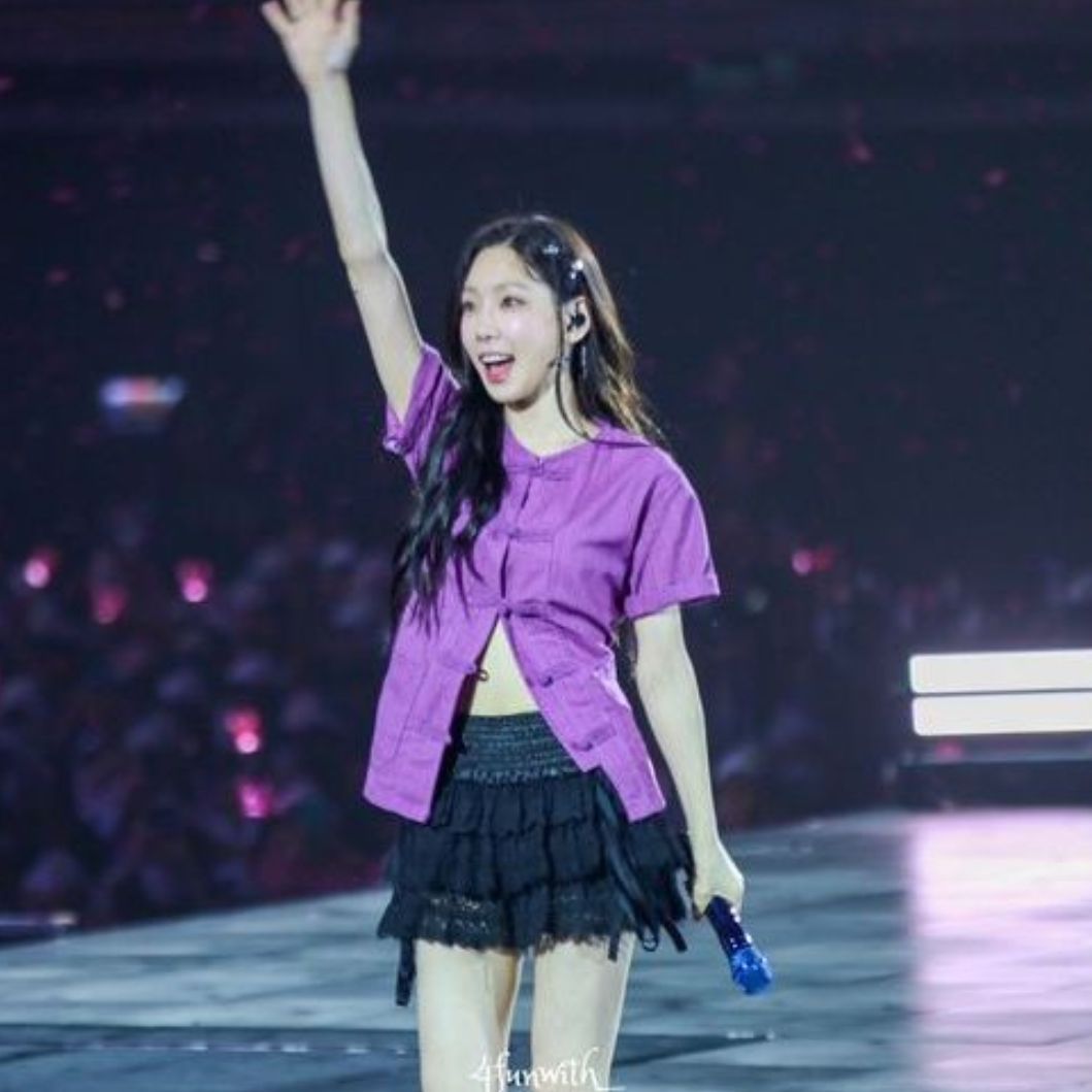 A moment captured by Taeyeon (Girls' Generation)'s fan