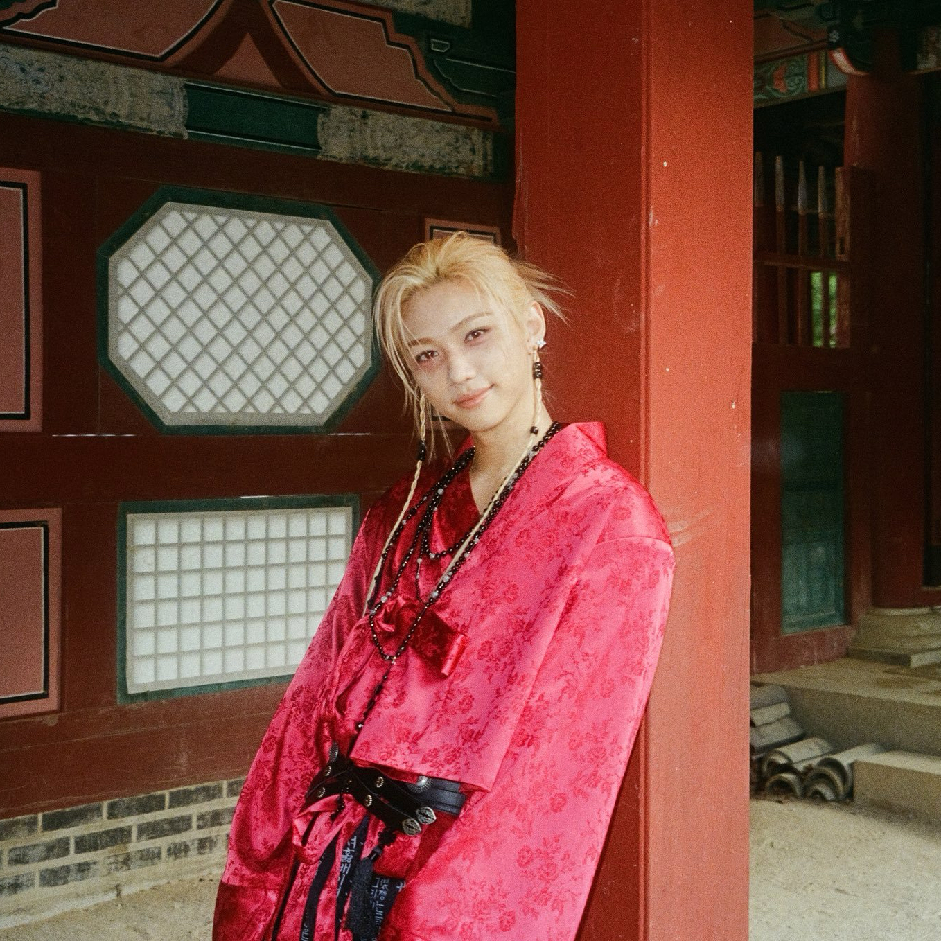 Behind-the-scenes cut of Felix (Stray Kids)