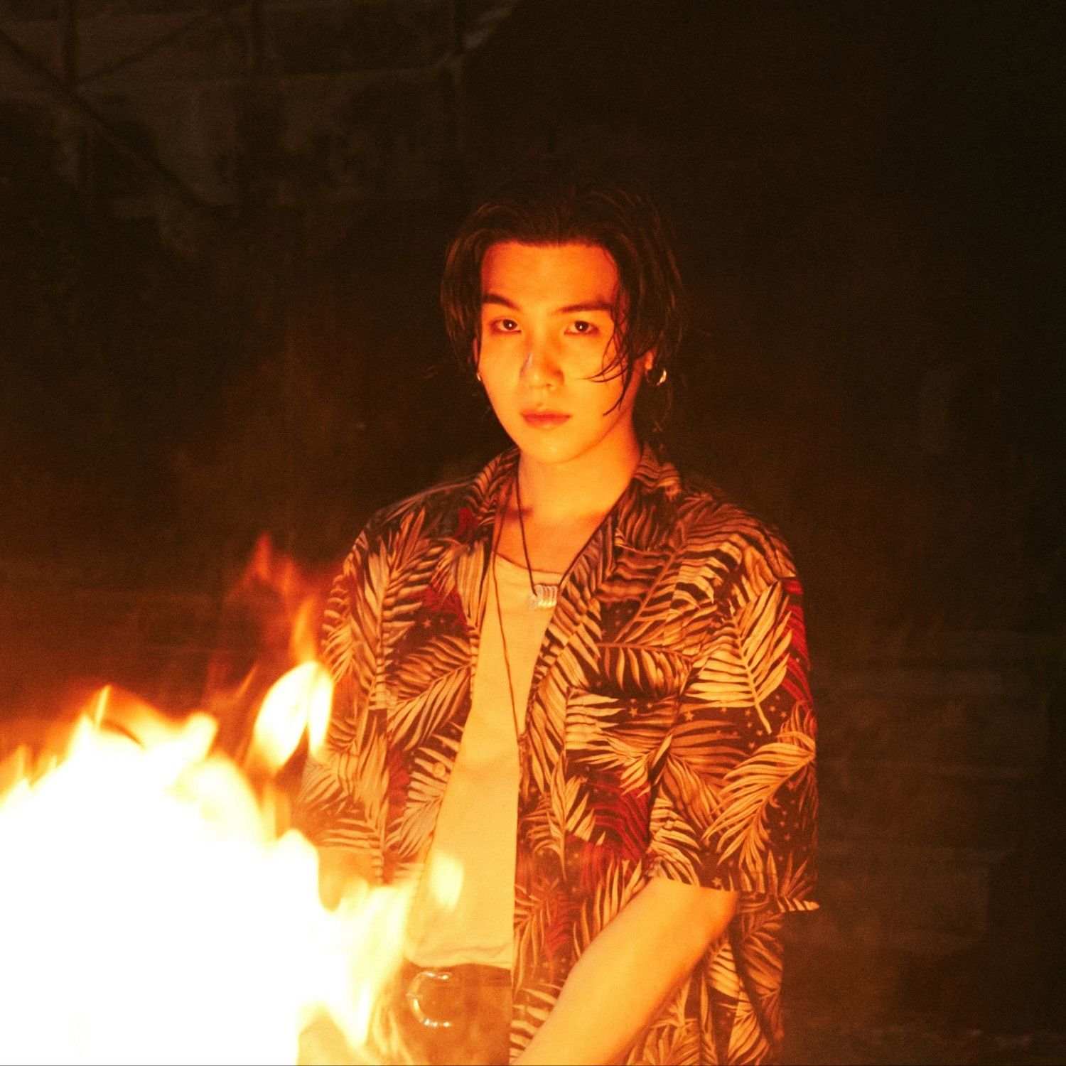 Foto aktivitas terbaru SUGA (BTS)