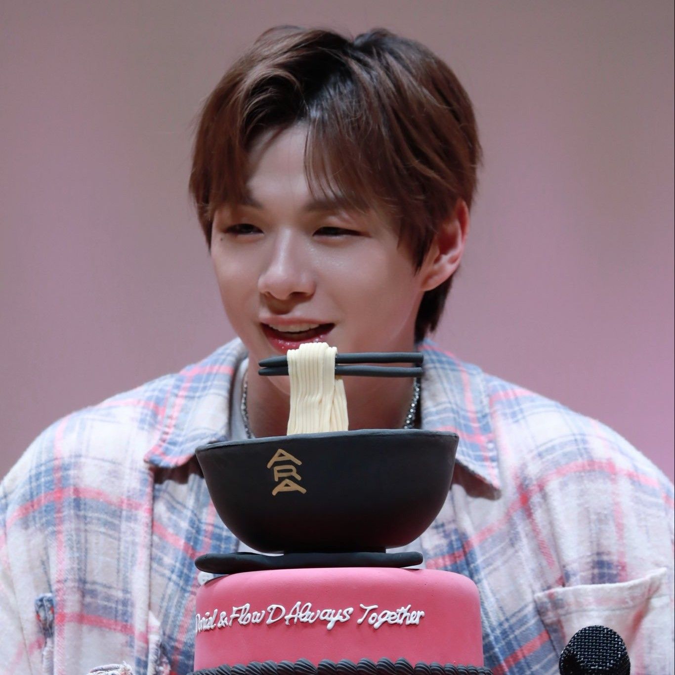 Momen yang diabadikan oleh penggemar Kang Daniel