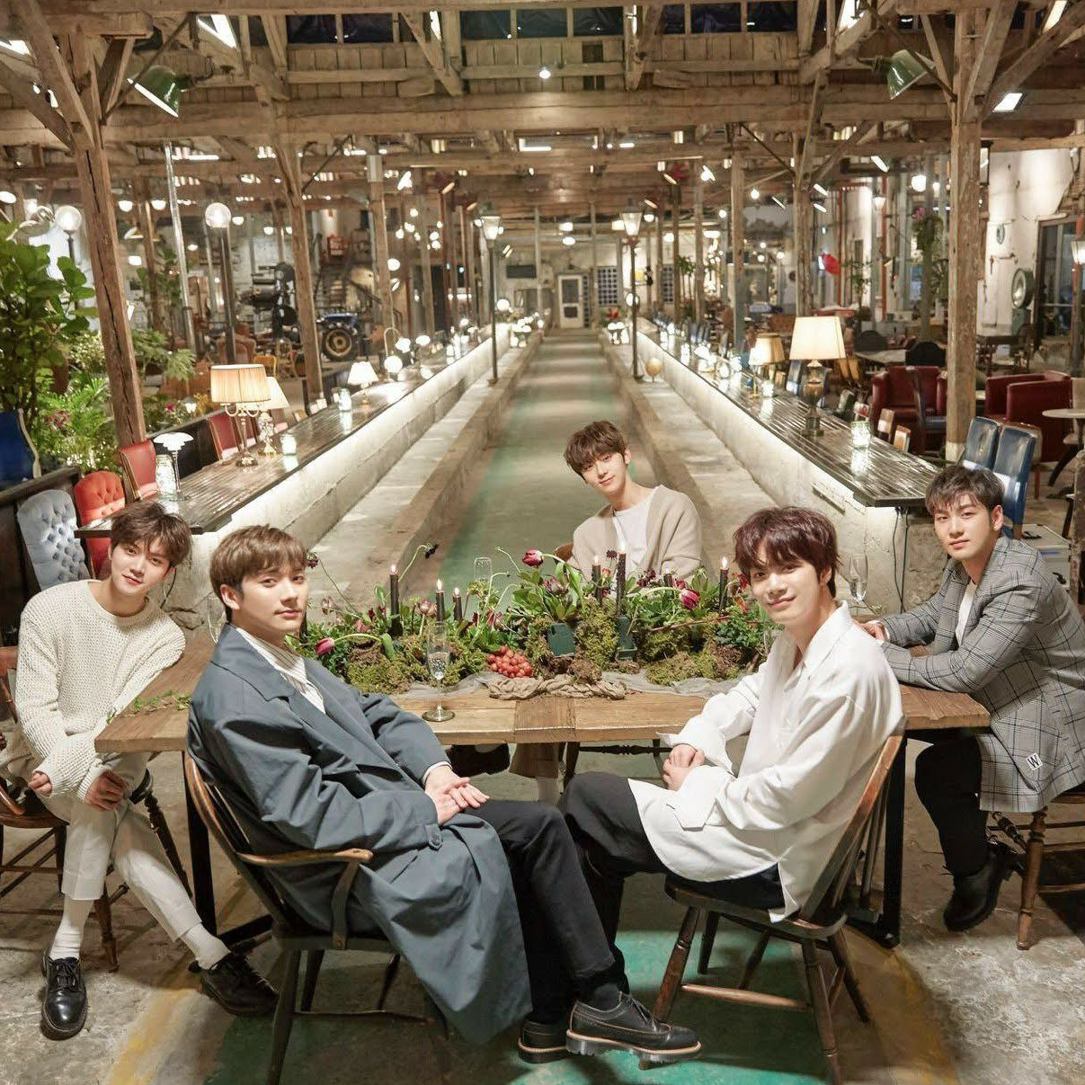 Latest photo of NU'EST