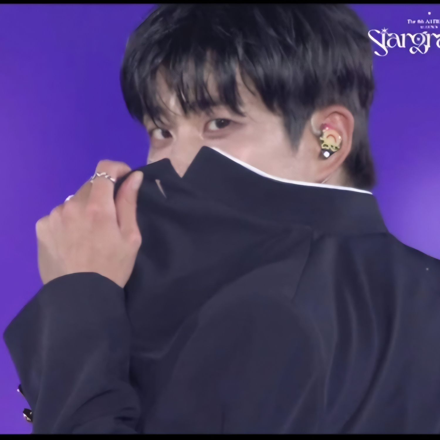 A moment captured by MJ (ASTRO)'s fan