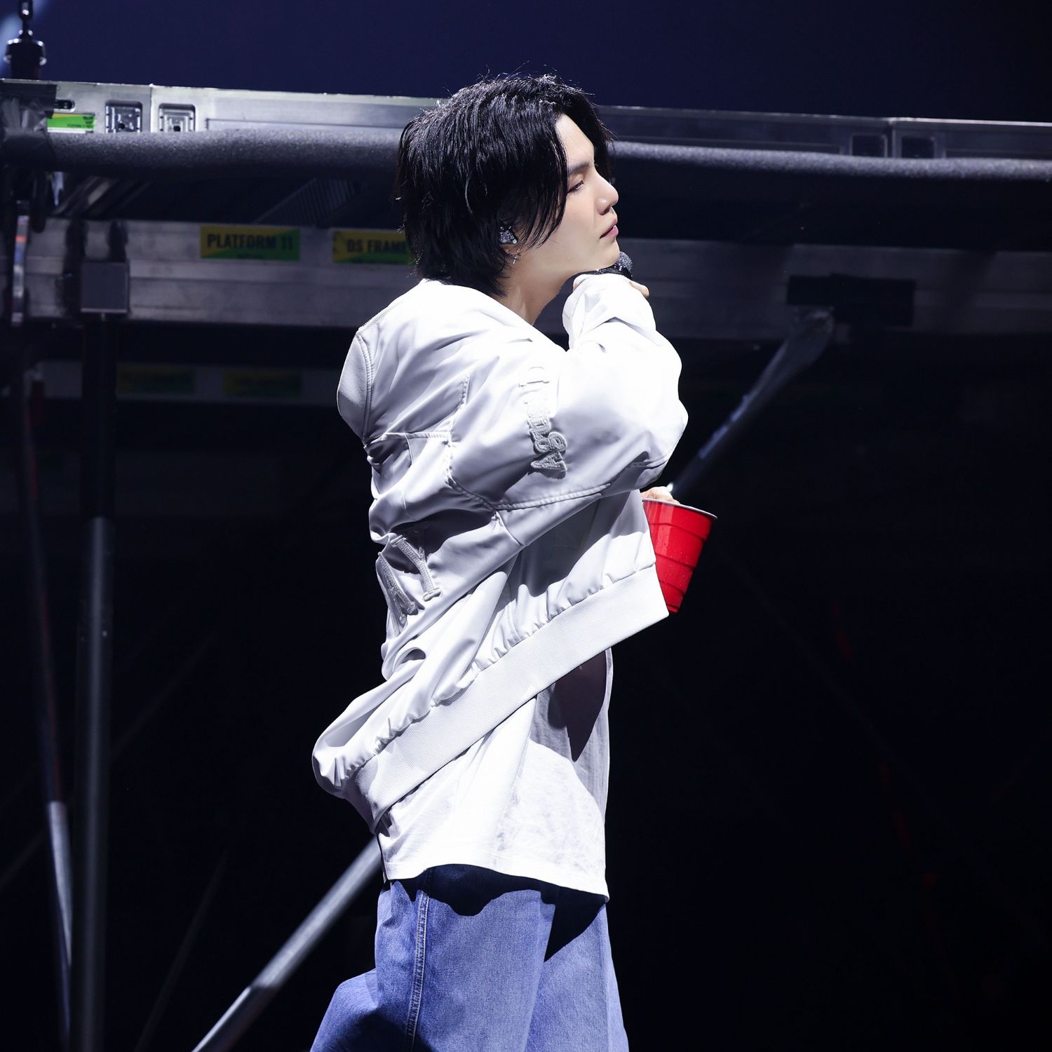 Potret di balik layar SUGA (BTS)