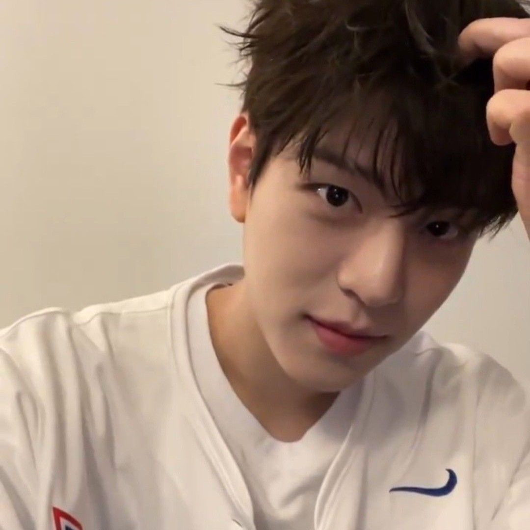 Recent activity shot of Seungmin (Stray Kids)