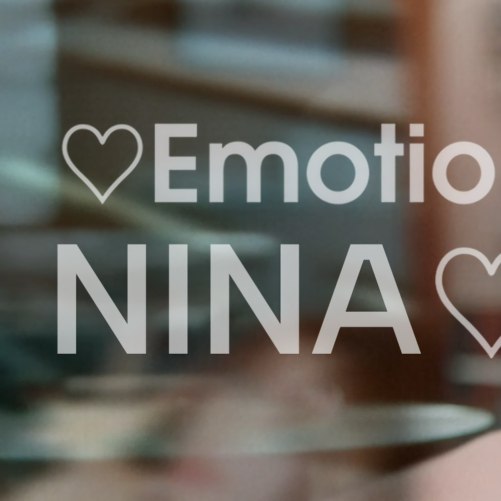 Behind-the-scenes cut of Nina (NiziU)