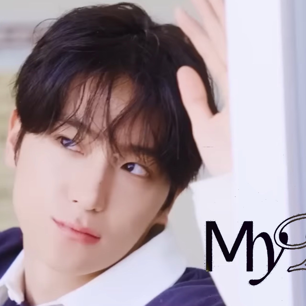 Behind-the-scenes cut of Hyunjae (THE BOYZ)
