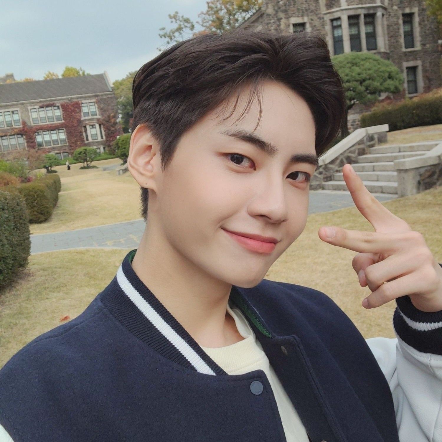 Latest photo of Lee Jinhyuk
