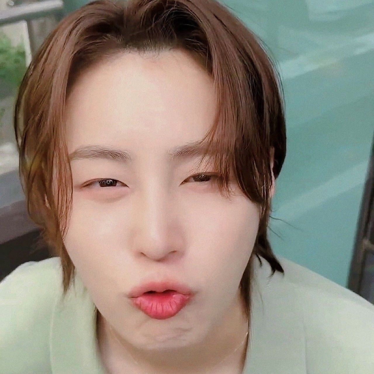 ハ・ソンウンの最近の活動写真