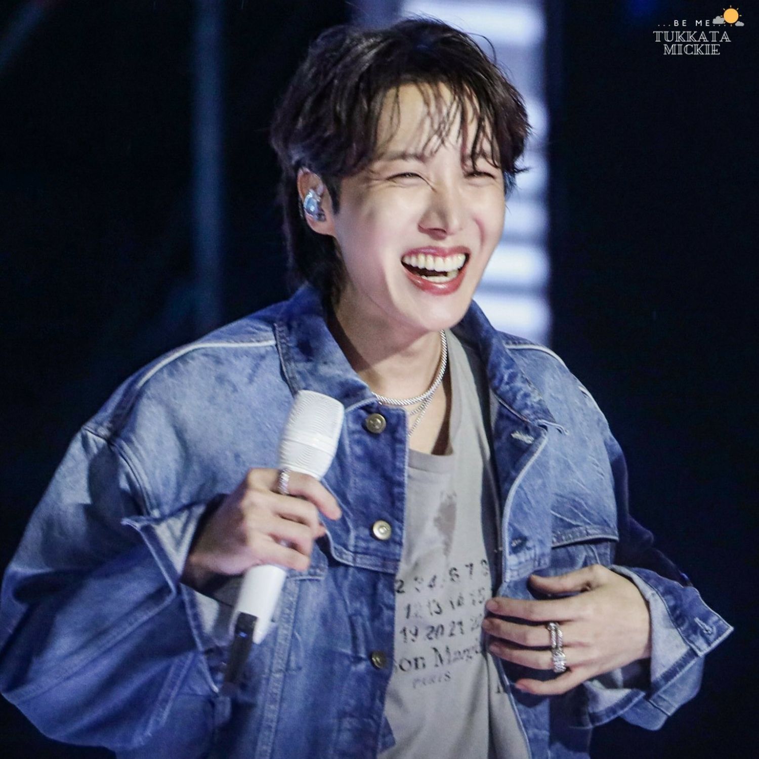 j-hope (BTS)の最近の活動写真