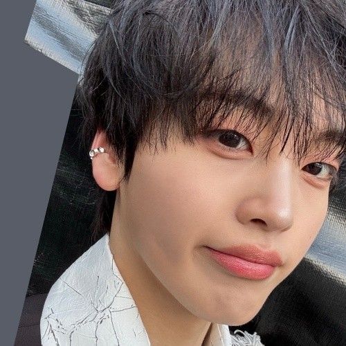 A moment captured by Hyeongjun (CRAVITY)'s fan
