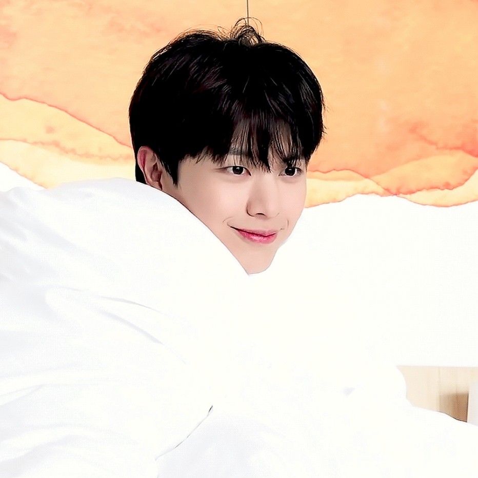 Recent activity shot of Yook Sungjae (BTOB)