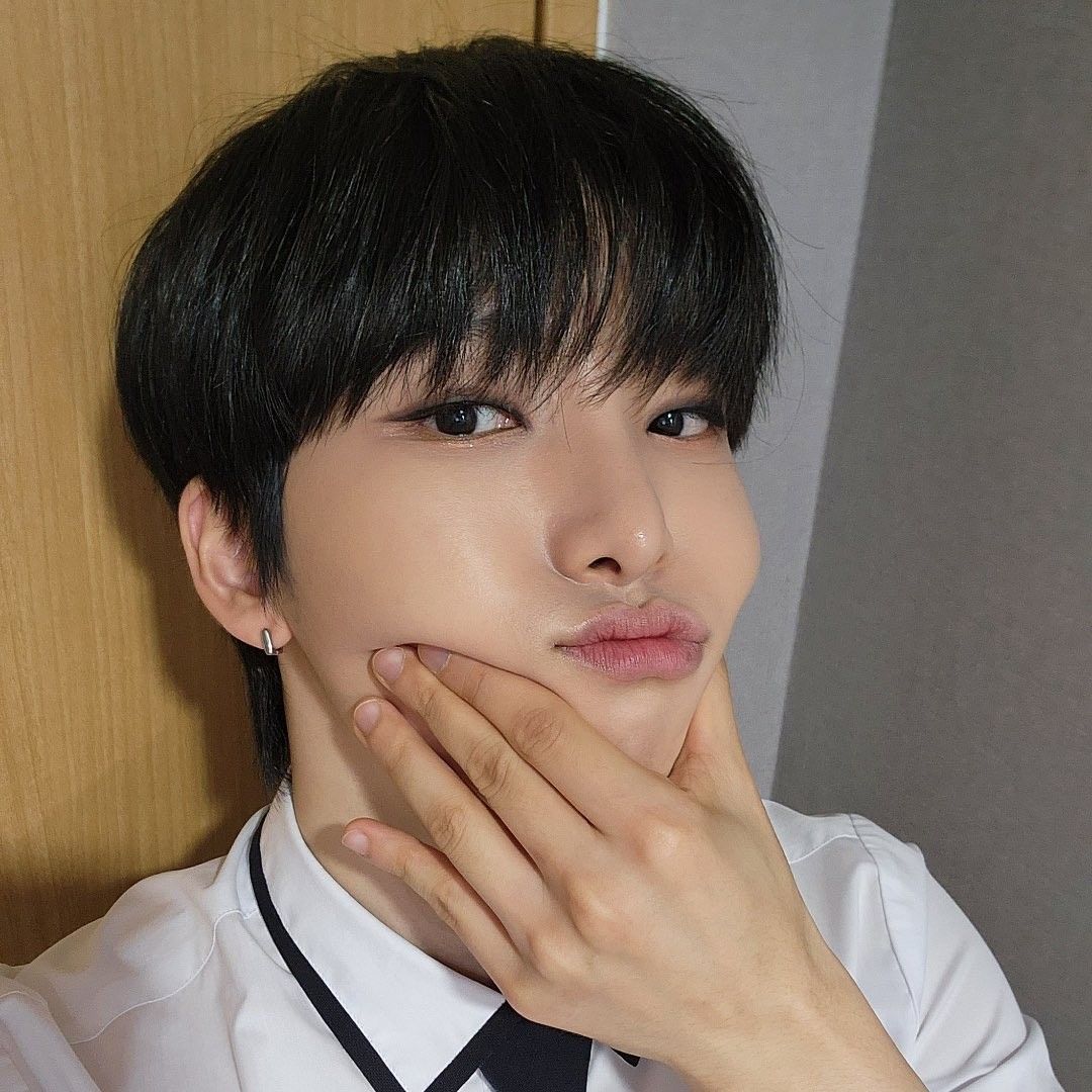 Latest photo of Seoho (ONEUS)