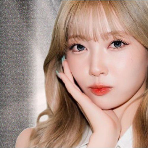마유카 (NiziU)의 최신 사진