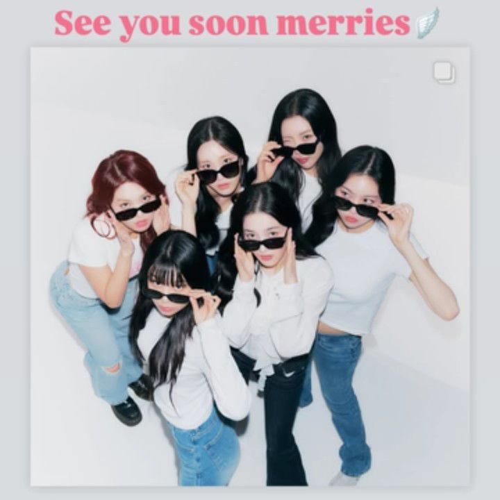 A moment captured by MOMOLAND's fan